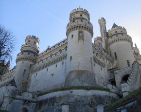 Замок Пьерфон – экскурсия на автомобиле